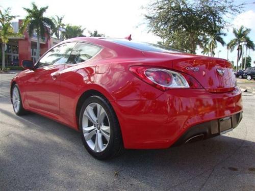 Hyundai Genesis Coupe 2010 photo 1