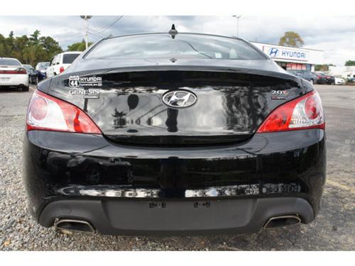 Hyundai Genesis Coupe 2010 photo 3