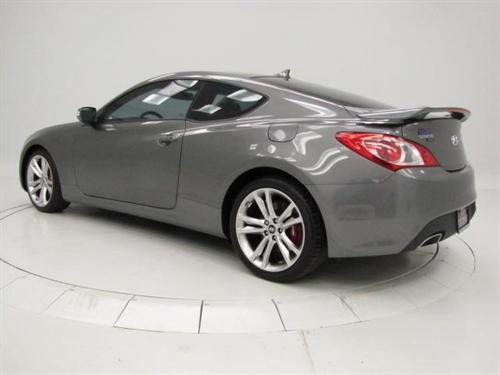 Hyundai Genesis Coupe 2010 photo 1