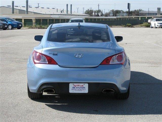 Hyundai Genesis Coupe 2011 photo 4