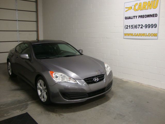 Hyundai Genesis Coupe 2011 photo 4