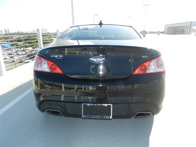 Hyundai Genesis Coupe AWD 4dr SLT1 Unspecified