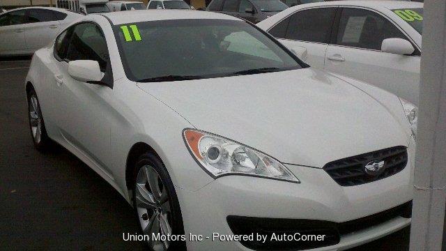 Hyundai Genesis Coupe 2011 photo 3