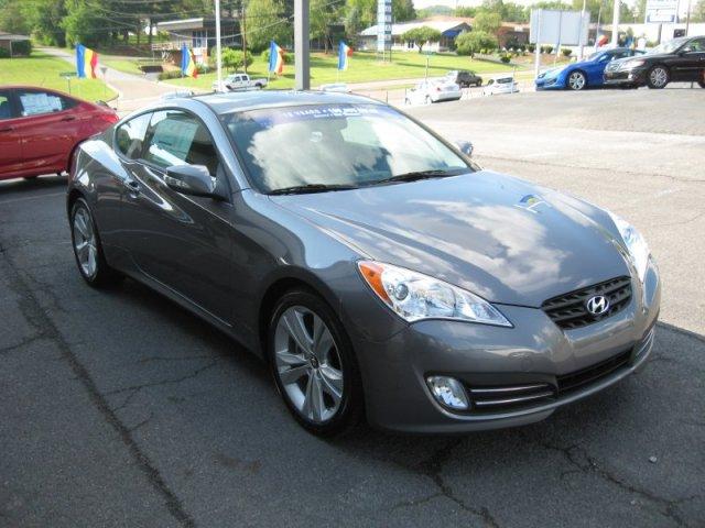 Hyundai Genesis Coupe 2011 photo 3