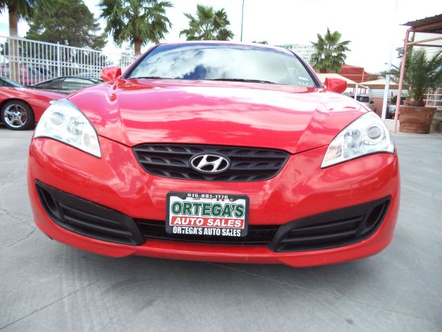 Hyundai Genesis Coupe 2008 Dodge Coupe