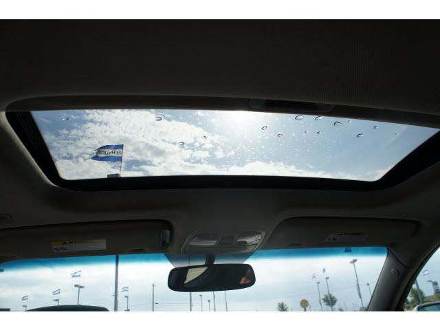 Hyundai Genesis Coupe 2011 photo 3