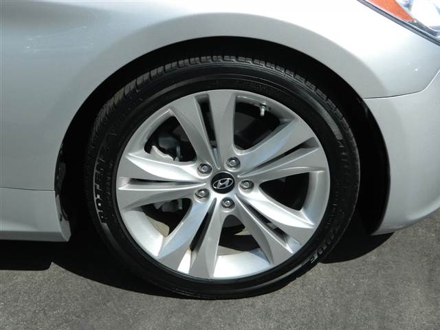 Hyundai Genesis Coupe AWD 4dr SLT1 Unspecified