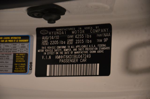 Hyundai Genesis Coupe 2011 photo 22