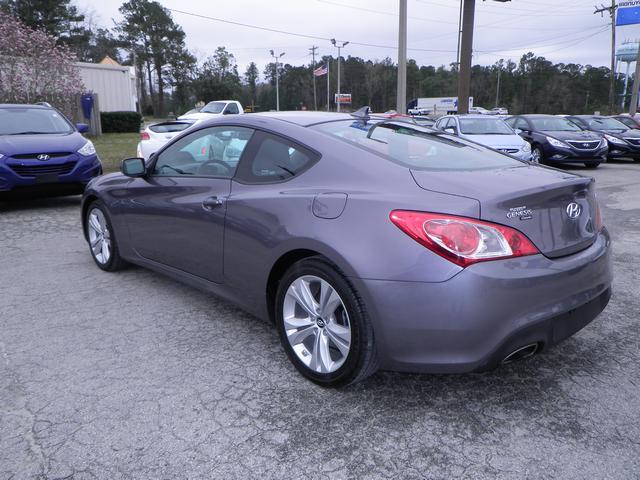 Hyundai Genesis Coupe 4matic 4dr 3.5L AWD SUV Coupe