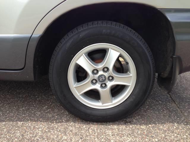 Hyundai Santa Fe FWD 4dr Sport SUV