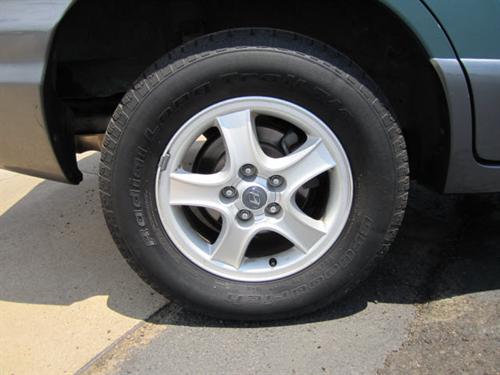 Hyundai Santa Fe 2002 photo 2