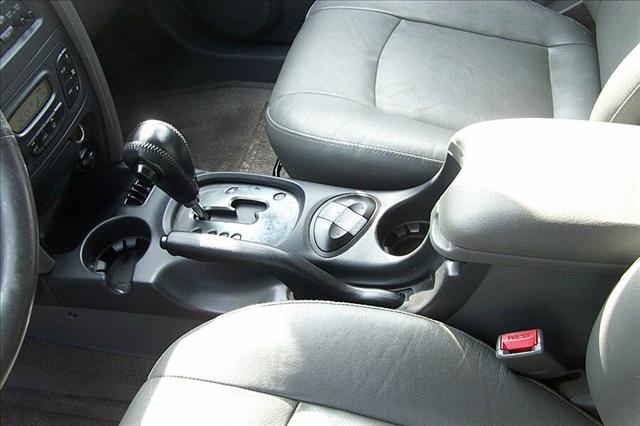 Hyundai Santa Fe 2002 photo 3