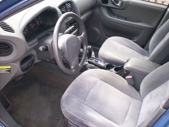 Hyundai Santa Fe 2003 photo 10
