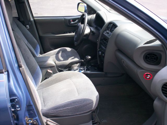 Hyundai Santa Fe 2003 photo 2