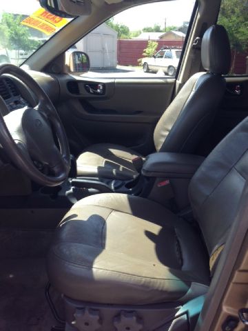 Hyundai Santa Fe 2003 photo 3