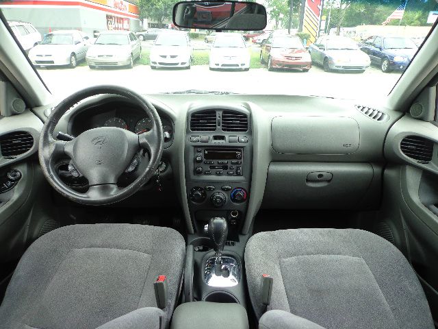 Hyundai Santa Fe 2003 photo 5