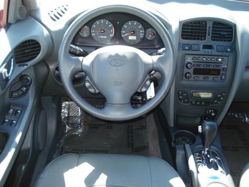 Hyundai Santa Fe 2003 photo 1