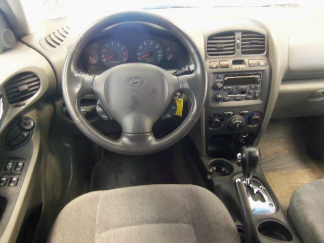 Hyundai Santa Fe 2003 photo 5