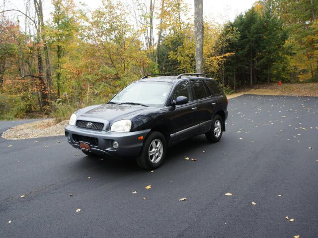 Hyundai Santa Fe FWD 4dr Sport Sport Utility