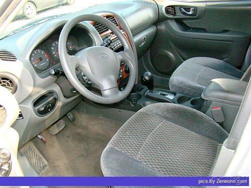 Hyundai Santa Fe 2004 photo 1