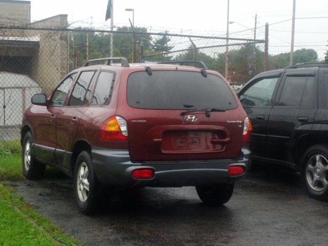 Hyundai Santa Fe 2004 photo 3