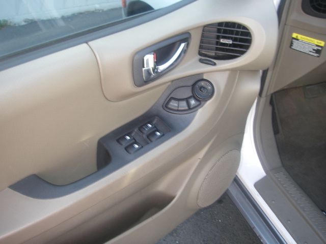 Hyundai Santa Fe 2004 photo 7
