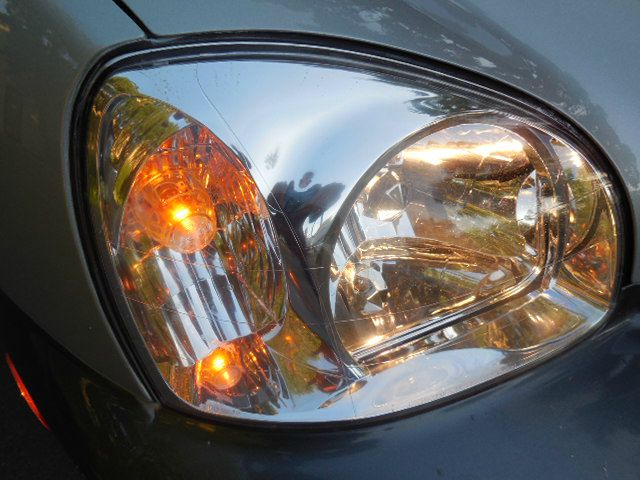 Hyundai Santa Fe 2004 photo 8