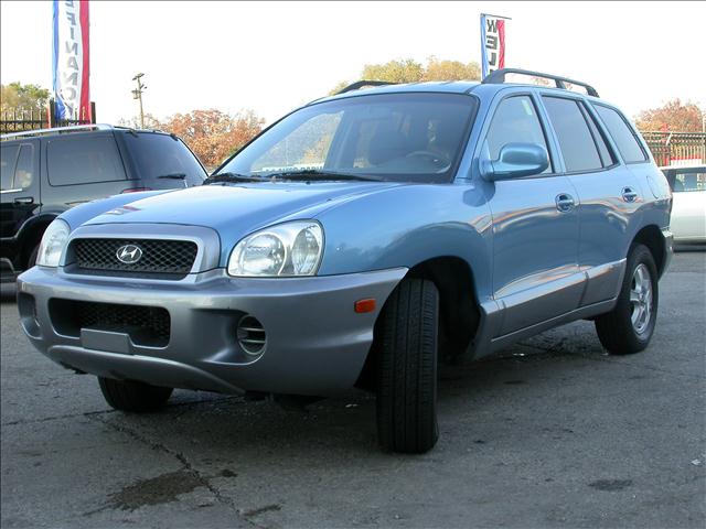Hyundai Santa Fe 2004 photo 1