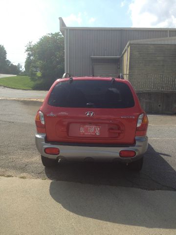 Hyundai Santa Fe Base SUV