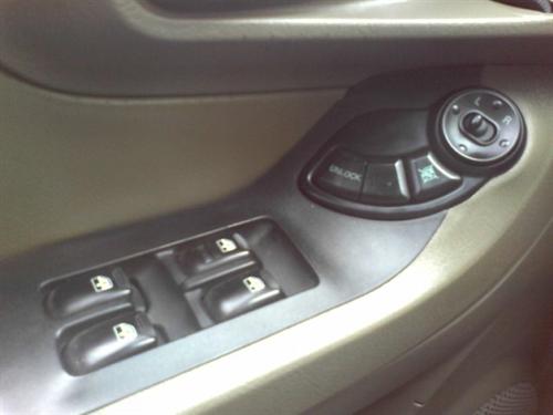 Hyundai Santa Fe 2004 photo 3