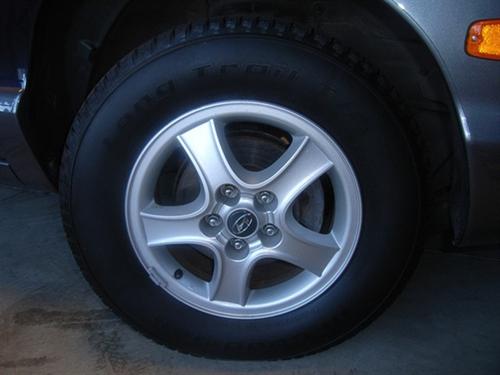 Hyundai Santa Fe 2004 photo 2