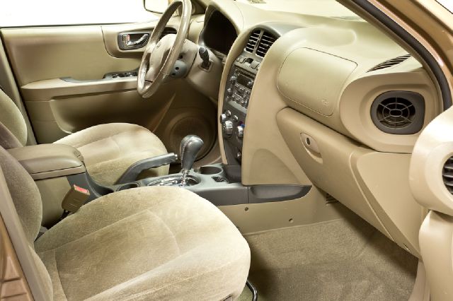 Hyundai Santa Fe 2004 photo 1