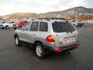 Hyundai Santa Fe 2004 photo 2