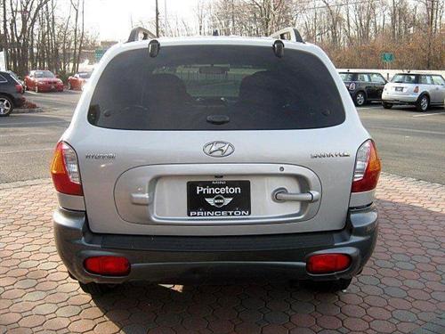 Hyundai Santa Fe 2004 photo 4