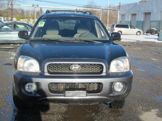 Hyundai Santa Fe FWD 4dr Sport Sport Utility