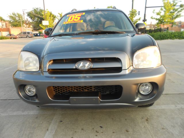 Hyundai Santa Fe 2005 photo 2