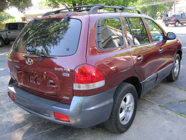Hyundai Santa Fe 2005 photo 1