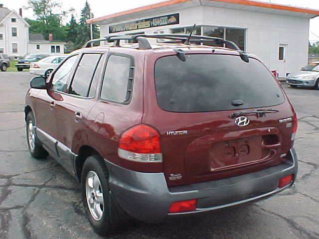 Hyundai Santa Fe 2005 photo 2
