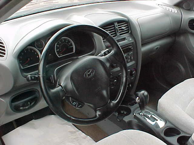 Hyundai Santa Fe 2005 photo 8