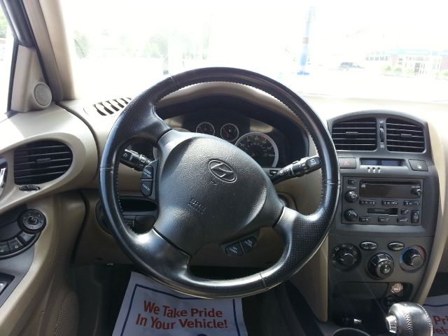 Hyundai Santa Fe 2005 photo 4