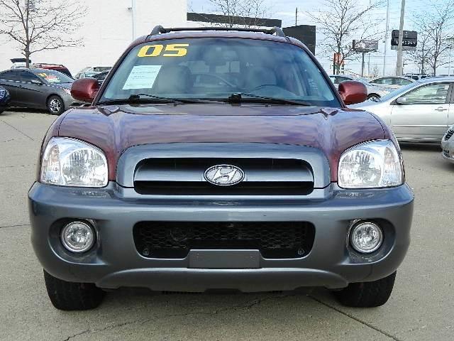 Hyundai Santa Fe 2005 photo 1