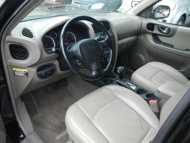 Hyundai Santa Fe FWD 4dr Sport SUV