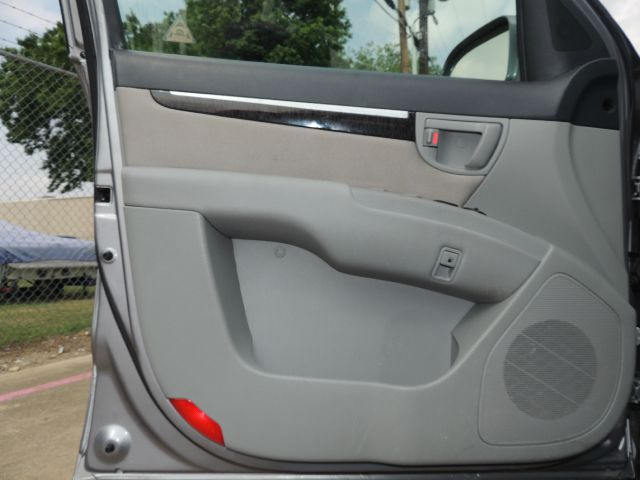 Hyundai Santa Fe 2007 photo 17