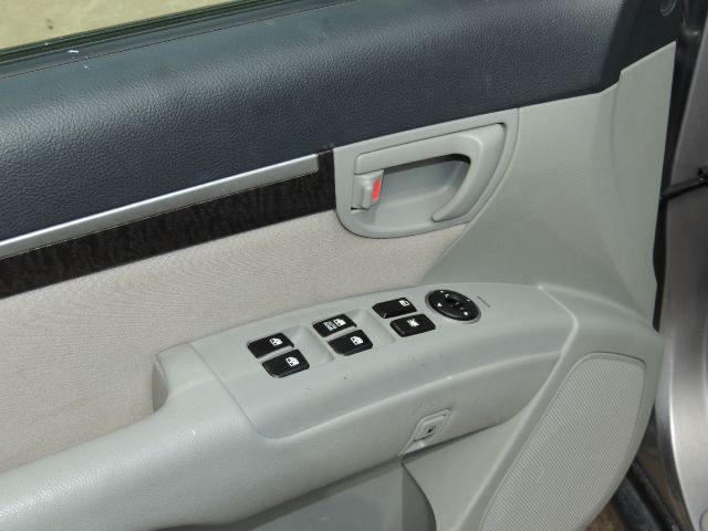Hyundai Santa Fe 2007 photo 19