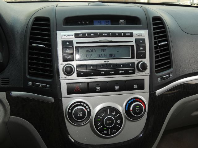 Hyundai Santa Fe 2007 photo 26