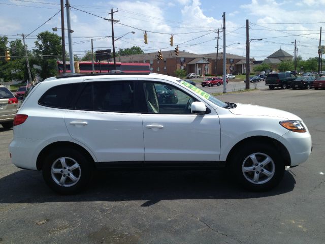 Hyundai Santa Fe FWD 4dr Sport SUV