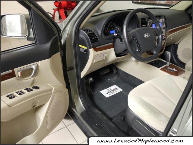 Hyundai Santa Fe 2009 photo 4