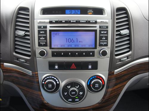 Hyundai Santa Fe 2010 photo 1