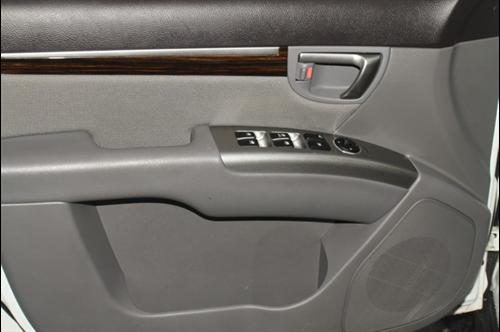 Hyundai Santa Fe 2010 photo 2