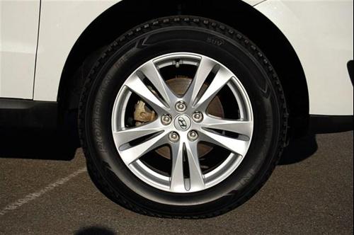 Hyundai Santa Fe 2010 photo 2